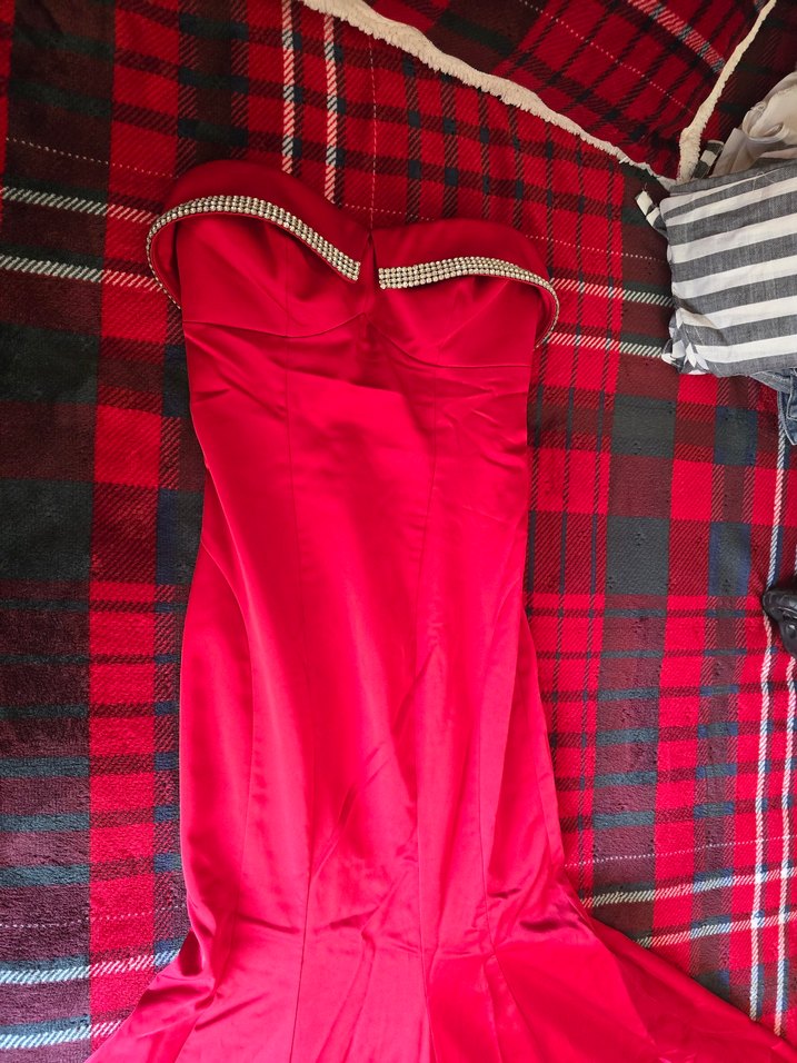 Kısa taş Detaylı Askısız Kırmızı Abiye Elbise - Görsel 3