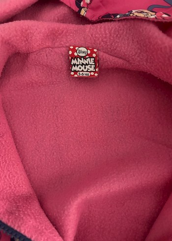 Minnie Mouse Kız Çocuk Pembe Minnie Baskılı Kapüşonlu Yağmurluk