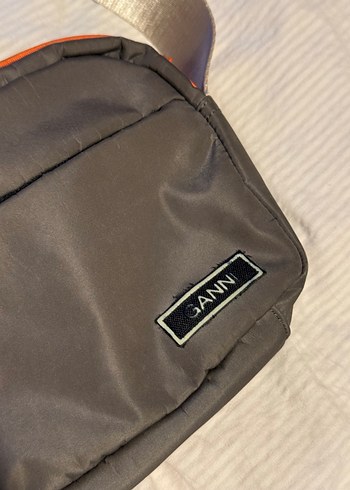  Beden Ganni Crossbody Çanta