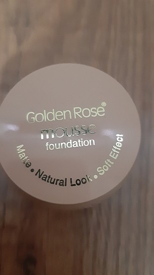 Golden Rose Köpük Fondoten 01 Golden Rose Fondöten %20 İndirimli - Gardrops