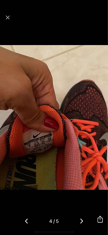 38,5 Beden siyah Renk Nike ayakkabı