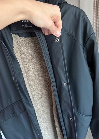 Erkek Siyah Kapüşonlu Fermuarlı içi polarlı yağmurluk - Görsel 2