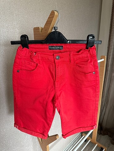 Guess Erkek çocuğu şort