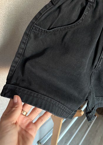 Diğer Kadın Siyah Kemerli Loose Fit Mini Kot Şort