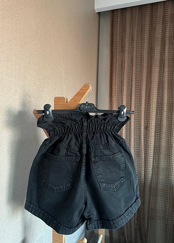 36 Beden Kadın Siyah Kemerli Loose Fit Mini Kot Şort
