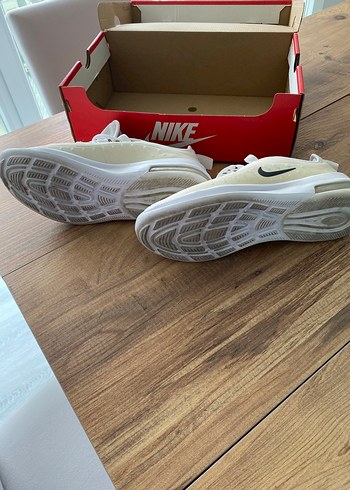 Nike Beyaz Spor Kadın Sneakers - Görsel 2