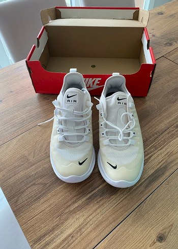 Nike Beyaz Spor Kadın Sneakers - Görsel 3