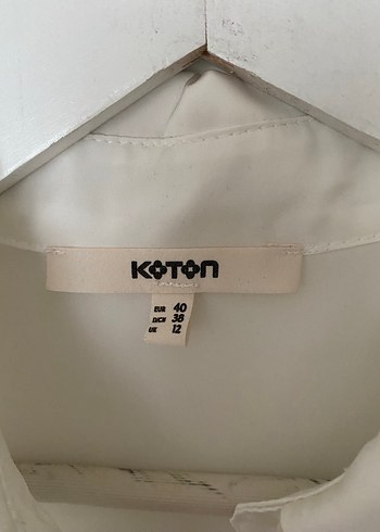 Düğmeli Beyaz Saten Kadın Gömlek - Görsel 2