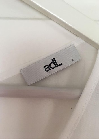 Beyaz Salaş Kısa Kollu Kadın Bluz - Görsel 3