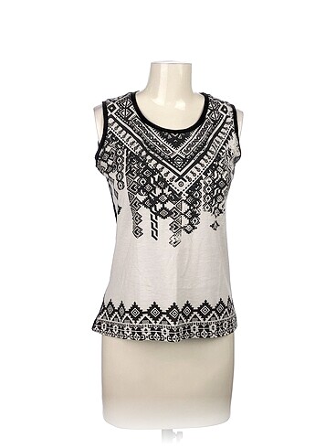 PreLoved Askılı %70 İndirimli.