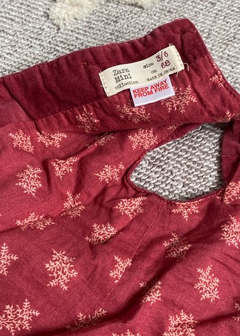 Kız Çocuk Bordo Kolsuz Fırfırlı Elbise - Görsel 3