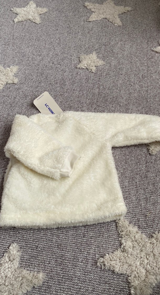 Nakışlı Beyaz Peluş kazak - Görsel 2