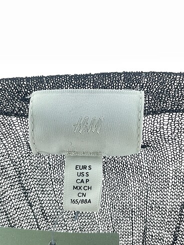s Beden siyah Renk H&M Bluz %70 İndirimli.