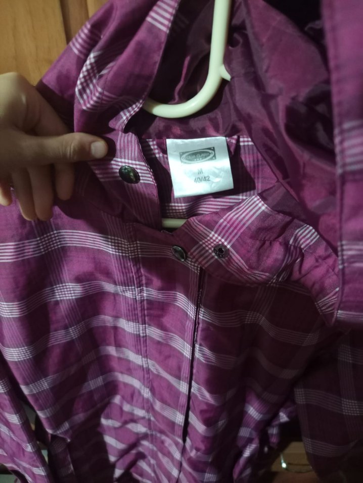 kapşonlu mor ekose yagmurluk - Görsel 2