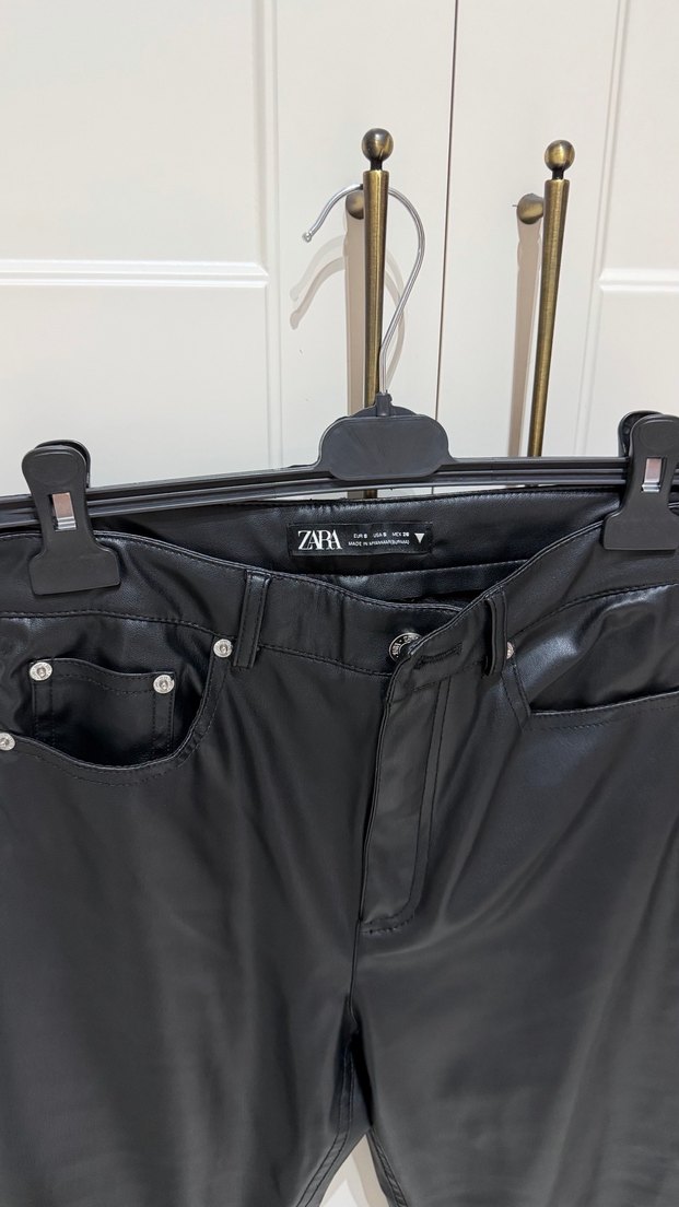 Kadın Siyah Deri Midi Pantolon - Görsel 2