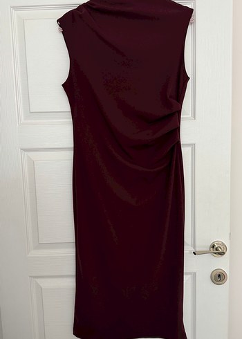 Bordo Drapeli Yüksek Yakalı Uzun Elbise - Görsel 2