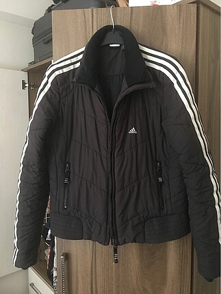 Adidas mont