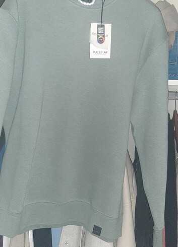 Pull and bear sweat