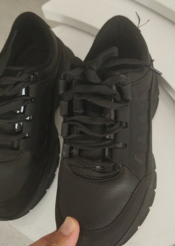 36 Beden Siyah Bağcıklı Stiletto Topuklu Kadın Spor Ayakkabı