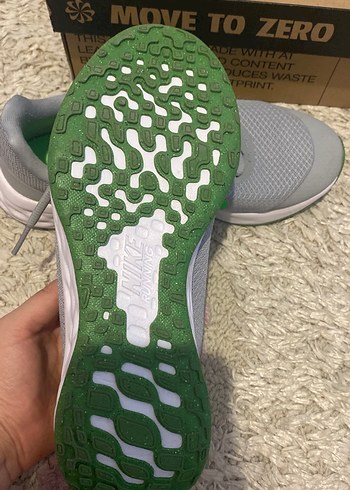 38 Beden Gri Nike Basketbol Ayakkabısı Velcro Detaylı