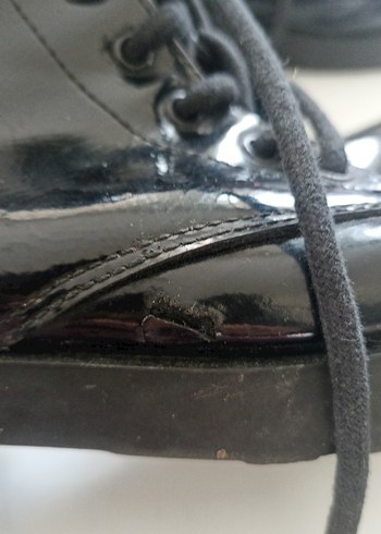 Siyah bot postal - Görsel 2