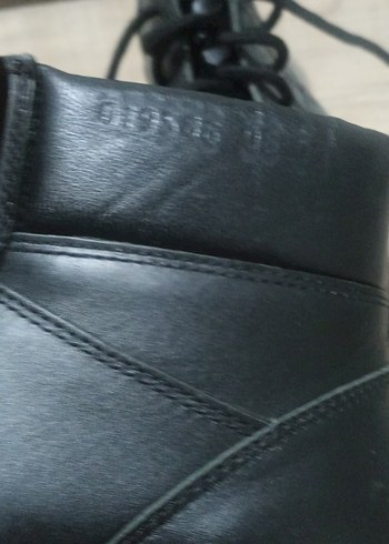 Siyah deri asker bot - Görsel 2