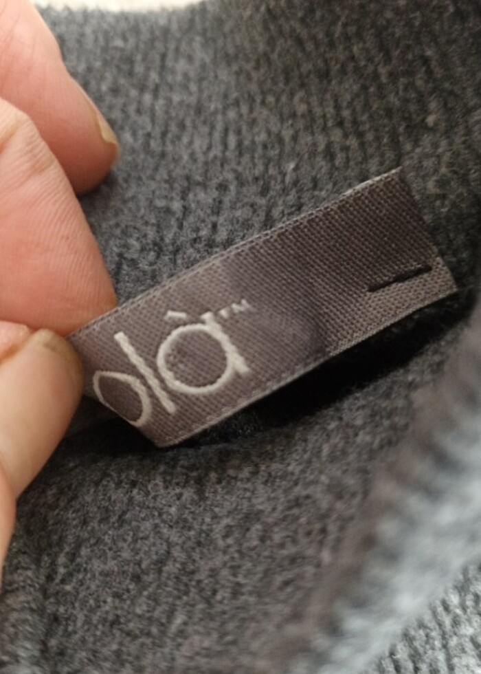 Gri elbise - Görsel 4