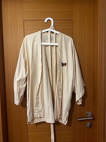 WWF Reflect Studio Kimono- Krem