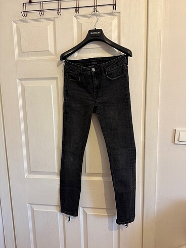 Zara Skinny Jean