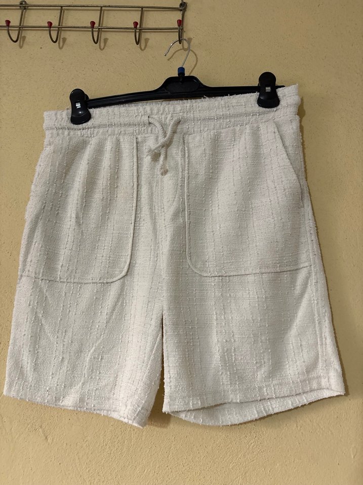 Beyaz Keten Mini Şort - Görsel 2