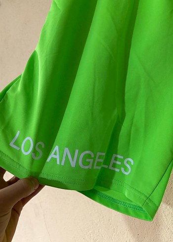 Renkli Yeşil Spor Şort LA Baskılı - Görsel 2