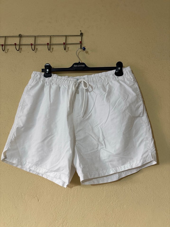 Beyaz erkek şort - Görsel 2