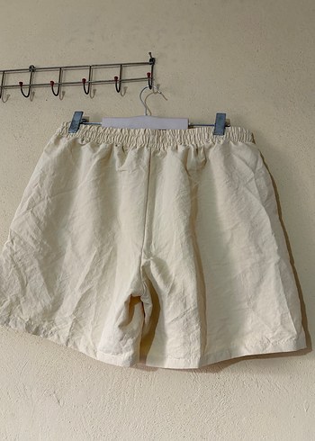 Bej Keten Rahat Kesim Şort - Görsel 3