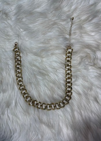 Zincir Detaylı Uzun Altın Kadın Kolye - Görsel 3