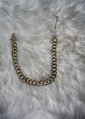 Zincir Detaylı Uzun Altın Kadın Kolye - Görsel 2