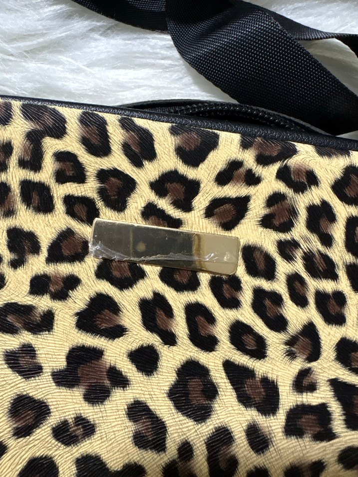 Siyah Leopar Desenli Kadın Deri Çanta - Görsel 3