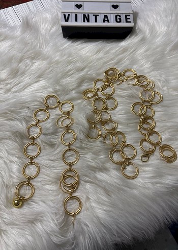 Zincir Detaylı Parlak Altın kemer - Görsel 7