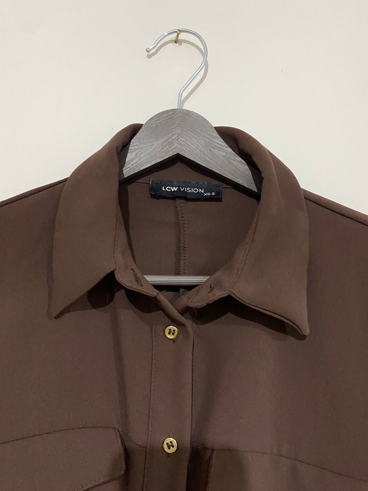 Düğmeli Kahverengi Keten Kadın Gömlek - Görsel 3