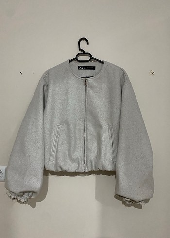 Zara m
