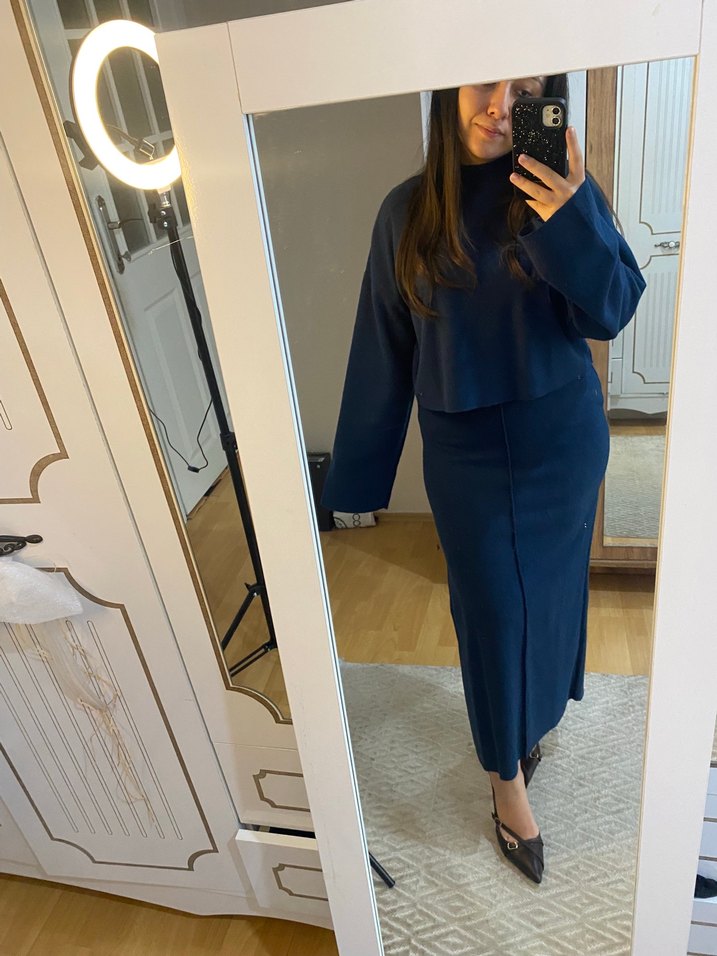 Koyu Mavi Midi Etek ve Bluz Takım - Görsel 3