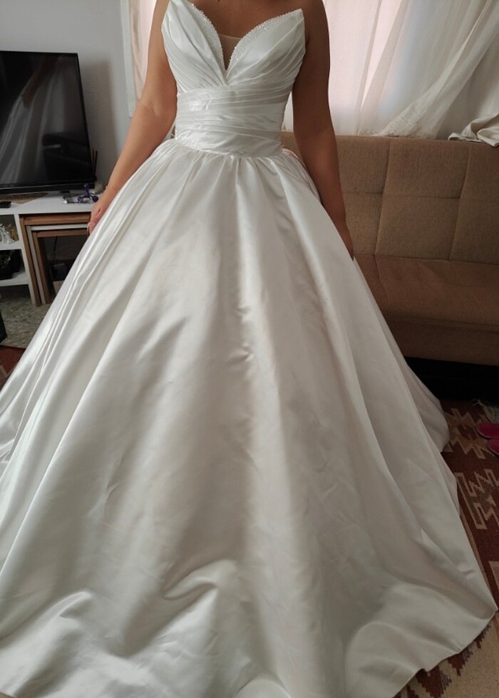 Saten gelinlik - Görsel 2