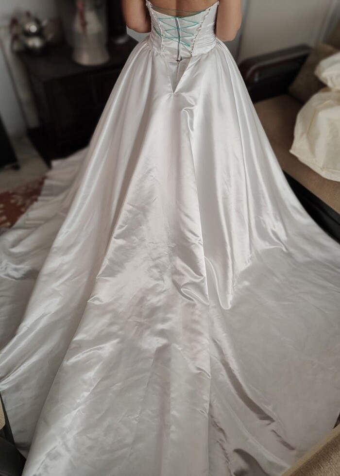 Saten gelinlik - Görsel 5