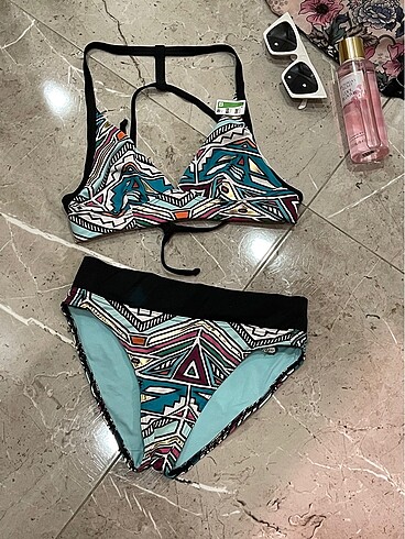 DECATHLON bikini takımı s beden