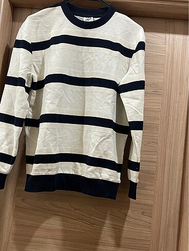 ZARA SWEATSHİRT S BEDEN - Görsel 2