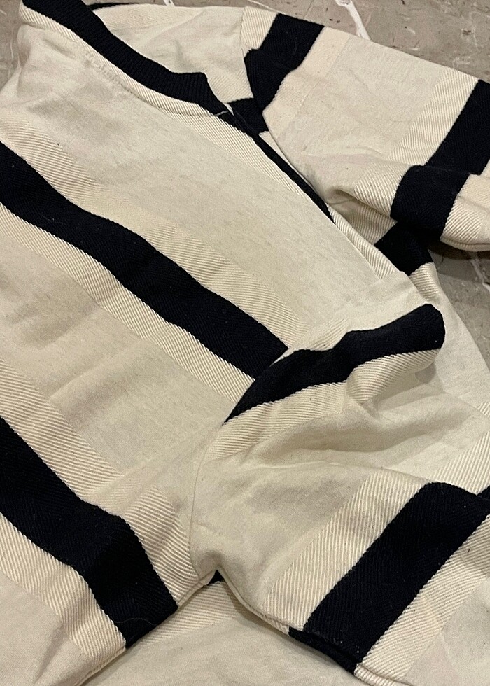 ZARA SWEATSHİRT S BEDEN - Görsel 4