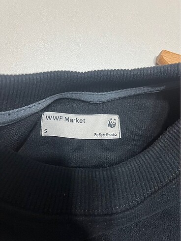 s Beden WWF sweatshirt crop