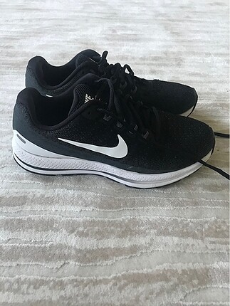 Nike ayakkabı