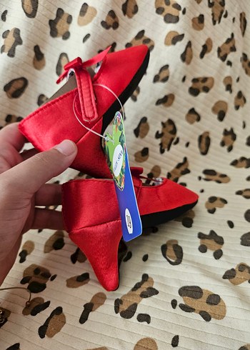 Kız Çocukları için Renkli Kışlık Ev Terliği Topuklu - Görsel 3