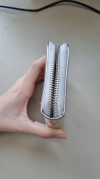  Beden gri Renk Swarovski Cüzdan