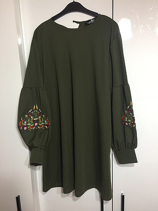 Tunik. 